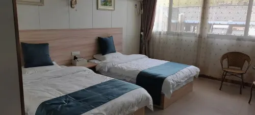 Qiang Hotel