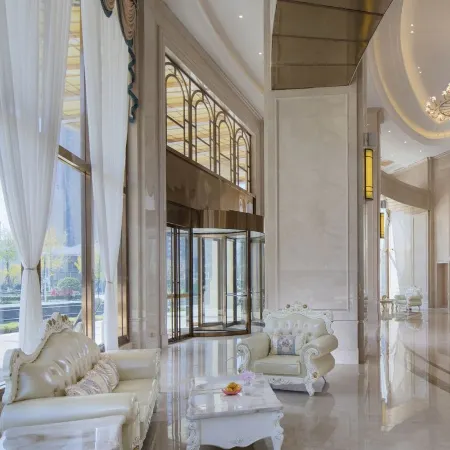 Vienna International Hotel (Xishui Xiwangcheng Times Plaza)