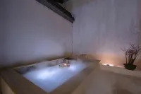 Wuyi Jingyuan DEEFLY Wangjing Hot Spring Hotel