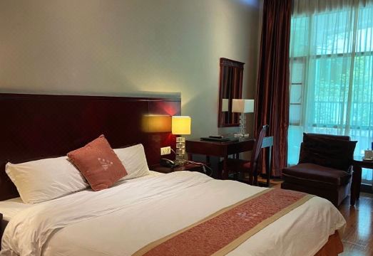 Grand Villa HotelHotel Overview