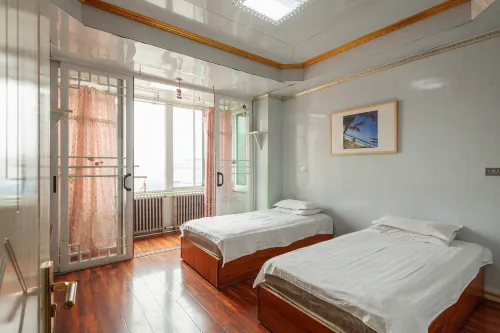 Dujiang Hotel
