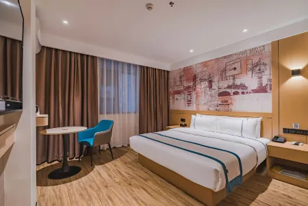 Convenient City Hotel (Shenzhen East Railway Station Buji Subway Station)