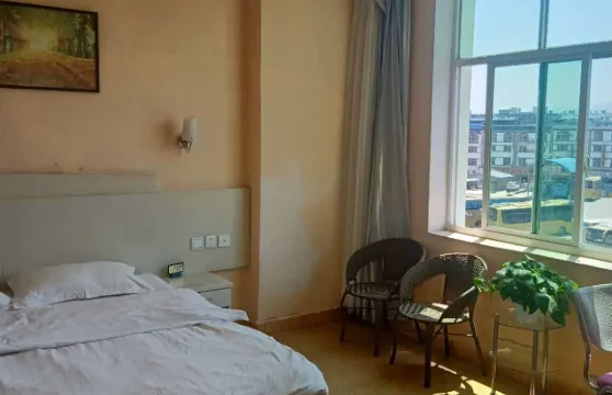 鳳慶李記旺鑫酒店