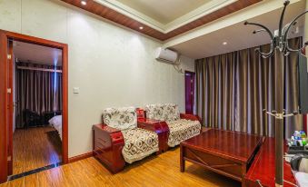 Luoyang Faou Theme Hotel (Longmen High-speed Railway Station Baolong Plaza)