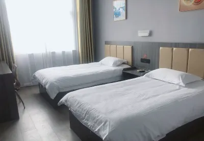 Home Inn Huaxuan Select Hotel (Huaxuan Select Hotel, Suchang West Road, Dongping County, Tai'an) Hotel dekat Dongping Water Margin Television City