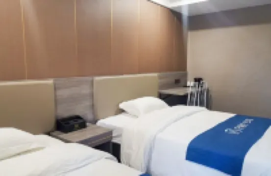 Home Inn Huayi Hotel (Liangshan Huatong Used Car Market)