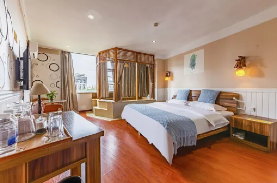 Maitreya Hot Springs Homestay