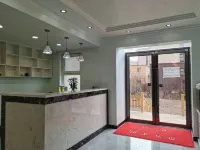 Fengcheng Juxiange Hot Spring Homestay