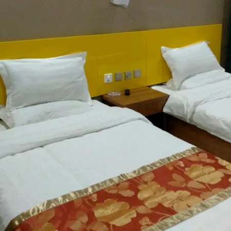 Xishuanglong Hotel (One Shop)