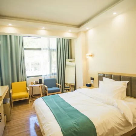 Changning Yijin Resort Hotel