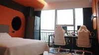 Zhumadian Weisi Blue Ai E-sports Hotel (Aike Building)