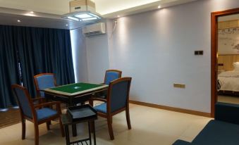 Jinwutong Holiday Hotel