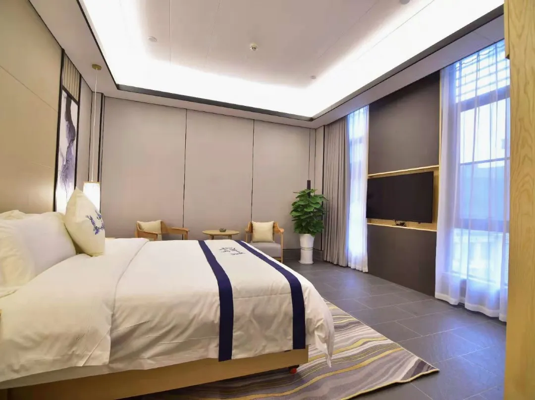 Liuzhou Panlong Yueyin Hotel - Liuzhou