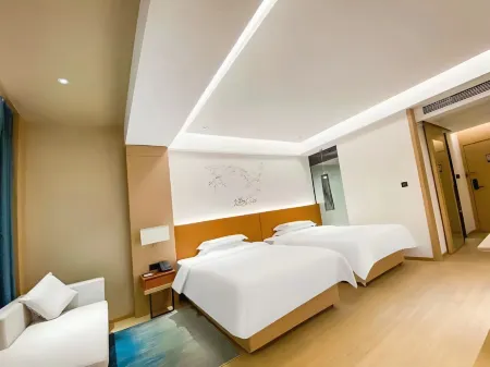 Hechi Yinren Hotel (Jincheng Jiang No. 5 Middle School) Отели рядом со станцией Jinchengjiang Raliway Station