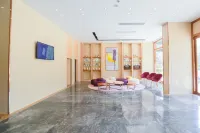 Lavande Hotel (Gaozhou Chengdong Bus Station)