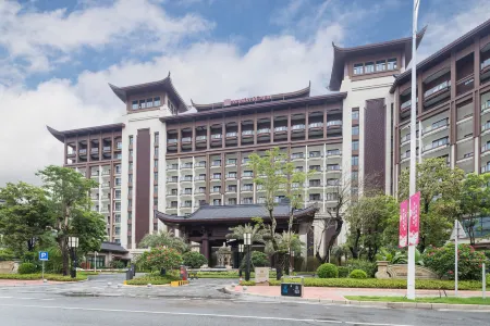 Steigenberger Guangzhou Отели рядом с достопримечательностью «The Yuen Yuen Taoist Temple Of Guangdong»