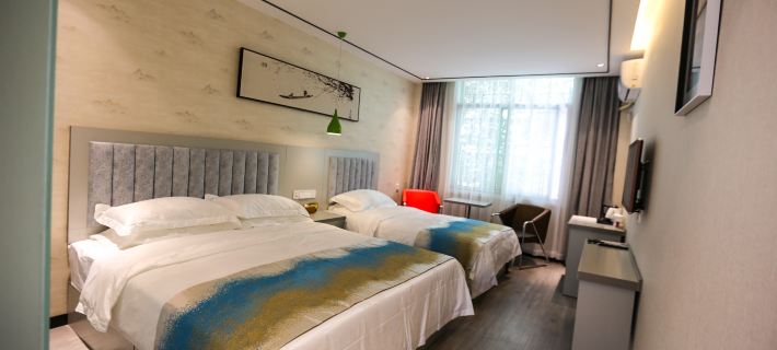 " Liuba Landscape Hotel" Hotéis em Condado de Liuba