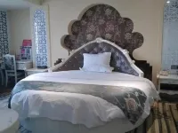 Xixiangfeng Hotel(Guigang Wanda)