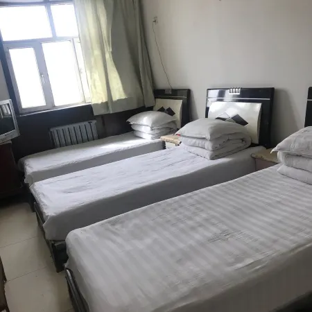 Korla tongfu hotel