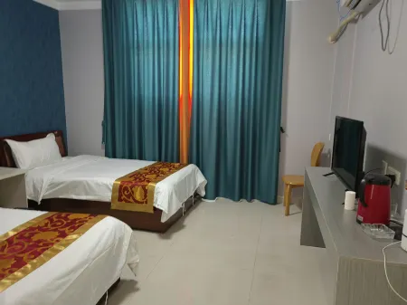 Huaxian Guangyuan Hotel