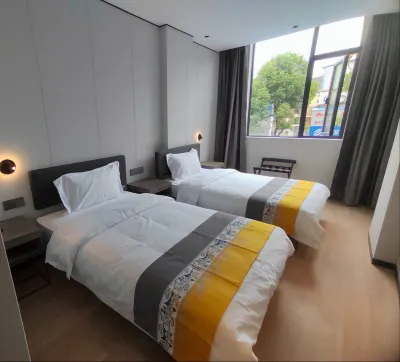 Hotels in Lexiang