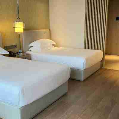 Ramada Plaza by Wyndham Shengzhou City Center Rooms