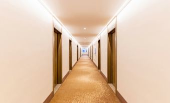 HanTing Hotel (Hohhot University East Street)