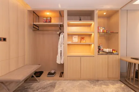 Linyi Yulong Culture Hotel