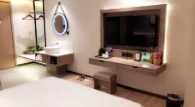 盛悦商務酒店（鄭州健康路人民醫院地鐵站店）