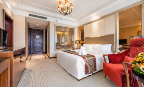 Titan Central Park Hotel