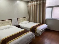 Xinjia Business Hotel