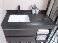 Xinxiang Xiju Giant Screen Projection Apartment (DL Pangdonglai Dapang Store)