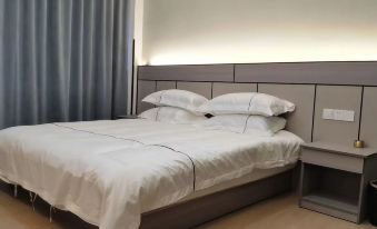 Shimao Hotel (Gushi Road)