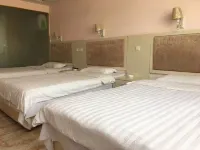 Xinghua Hotel (Fuyang Fudong Happy City)