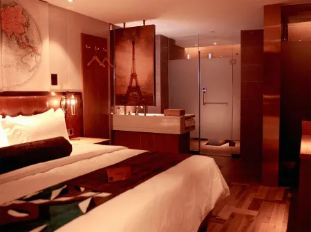 James Joyce Coffetel (Beijing Government Xinqiao Street) Отели рядом с достопримечательностью «Hei Mountain Park»