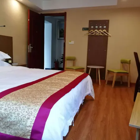 Yijia Business Hotel