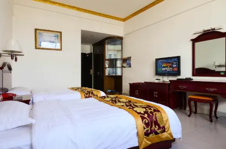 Changning Hotel Отели в г. Чаннин