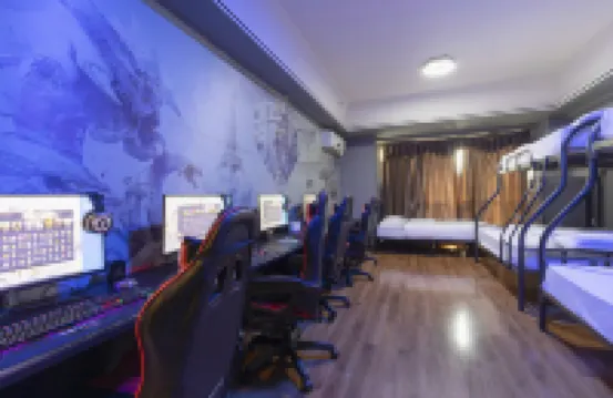 Zeuse Sports Apartment