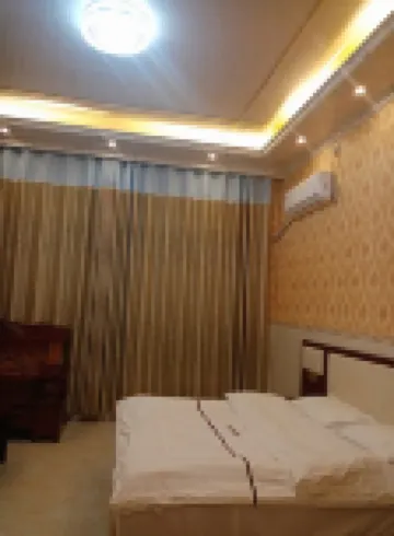 Longlin Huashun Homestay