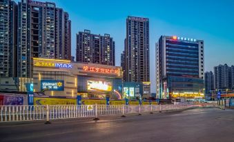 Youcheng Oriental Hotel (Huqiu Subway Station)