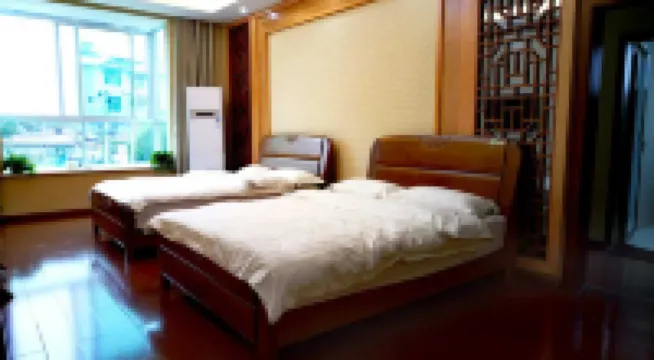 Yanshan Qingfeng Mountain Villa