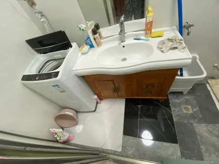 Harbin Hongxu Hotel Отели рядом с достопримечательностью «Former Residence of Xiao Hong»