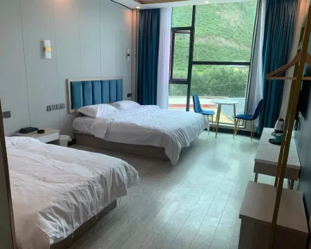 Xiyue Hotel Hotels in Riwoche County