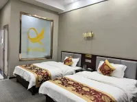 Shidian Xiyuan Business Hotel