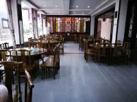 Yunyang shanlihong Hotel - 2 ดาว