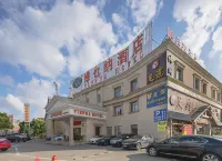 Vienna Hotel (Shanghai International Tourist Resort Xiuyan Road Metro Station) Hotel in zona Zhangtai Fruit Industry Hypermarket