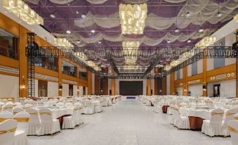 Antai Century Hotel (Yuechi Railway Station Shida Tianjie)