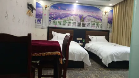 Wanyuan Ningjia Hotel Отели рядом с достопримечательностью «Chuanshan Revolutionary Base Wanyuan Defend War Display Hall»