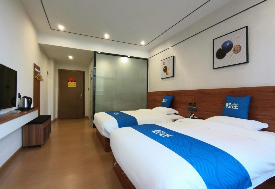 huizhou jiangpan bussiness Apartment - Housity