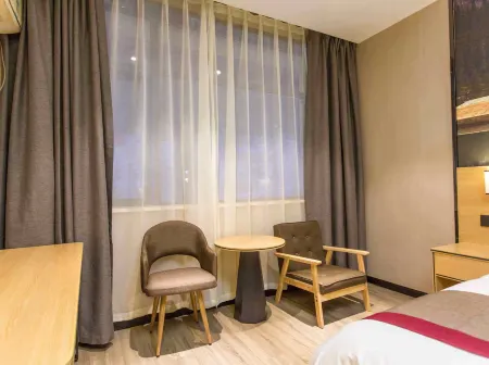 sky Отели рядом с достопримечательностью «Leishan Scenic Area»